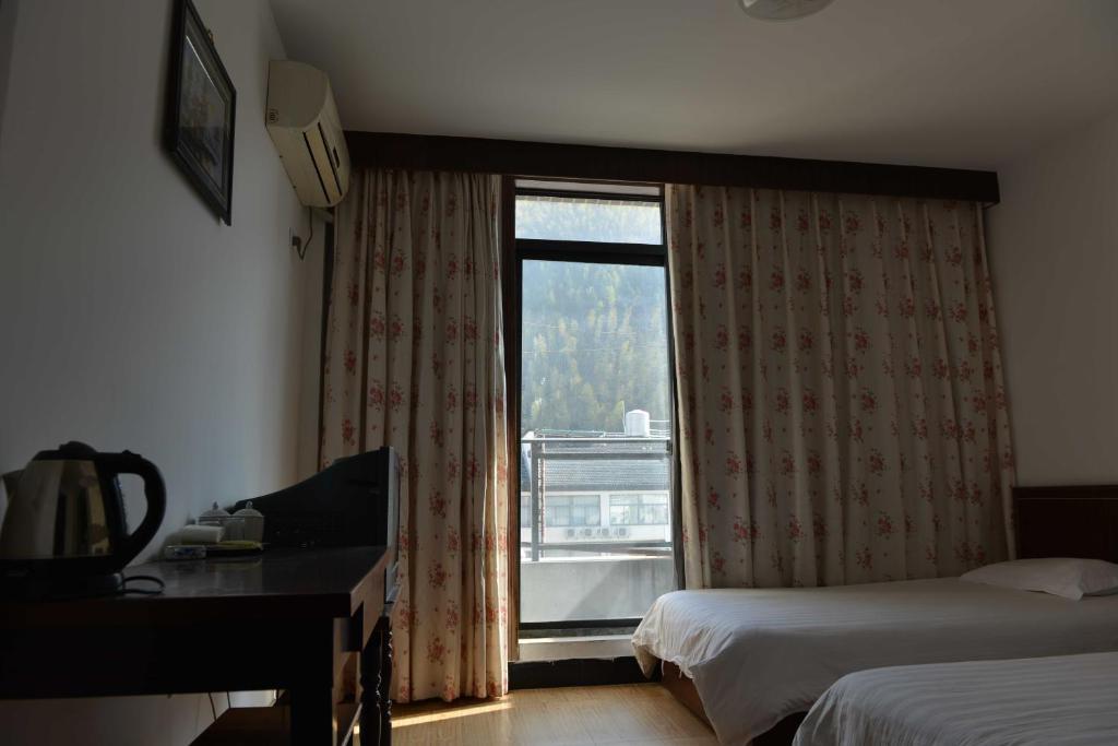 Juxiange Hotel Huangshan Room photo